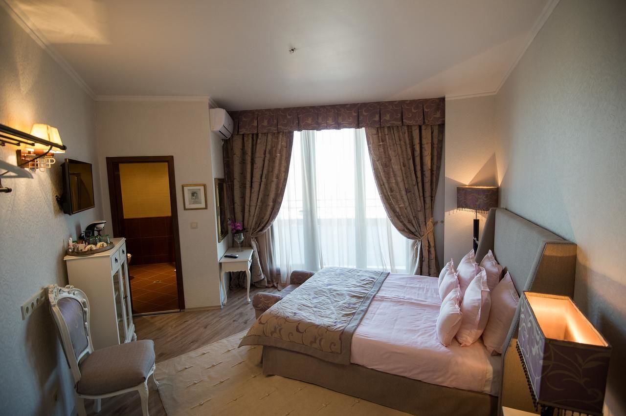 Отель Hotel Tempo Boutique Пазарджик