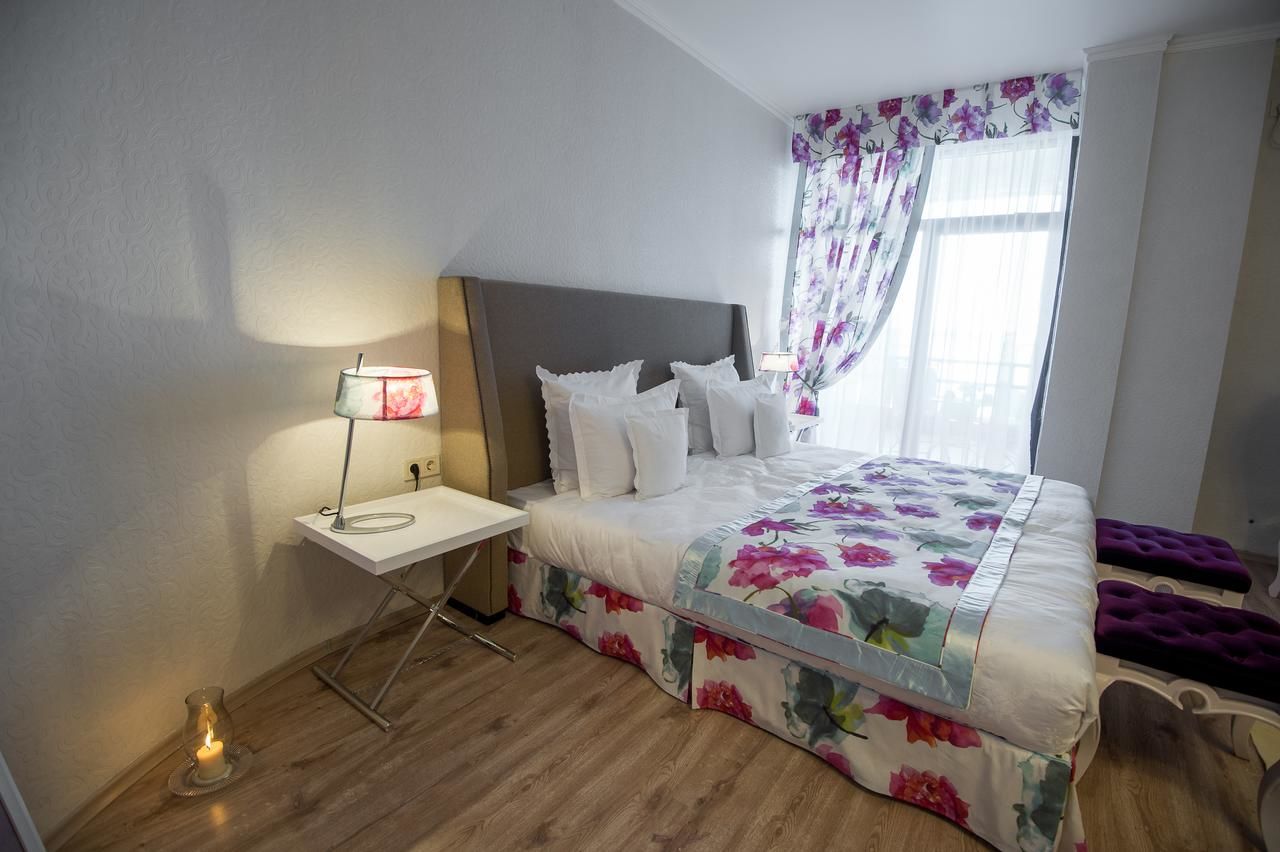 Отель Hotel Tempo Boutique Пазарджик