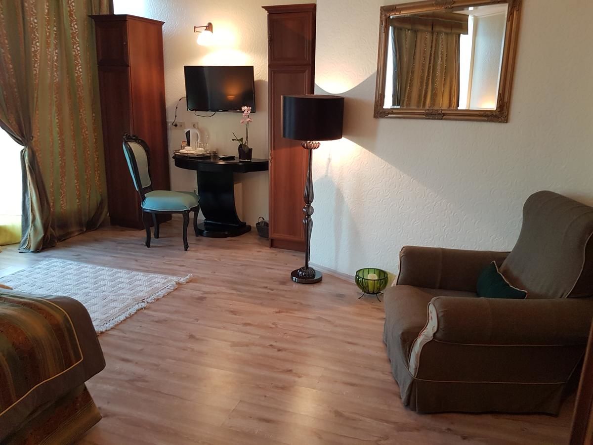 Отель Hotel Tempo Boutique Пазарджик